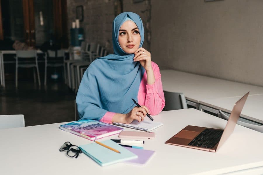 Perteguh Iman di Era Digital dengan Buku Self Improvement Religi